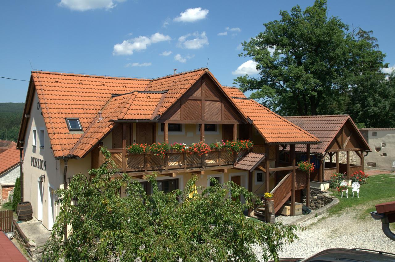Penzion U Candru Vyšší Brod Exterior foto
